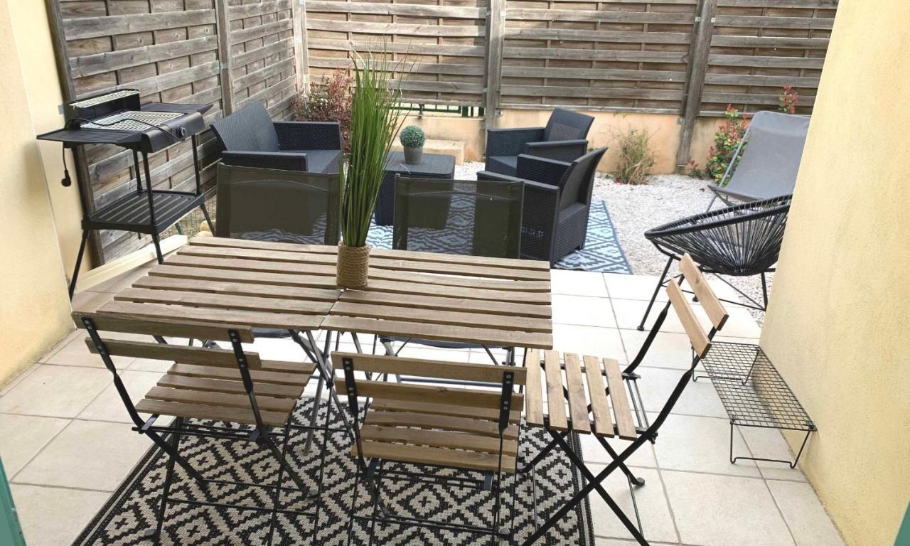 Maison T4 -Jardin+ Parking+ Clim -Proche Remparts Aigues-Mortes Eksteriør bilde
