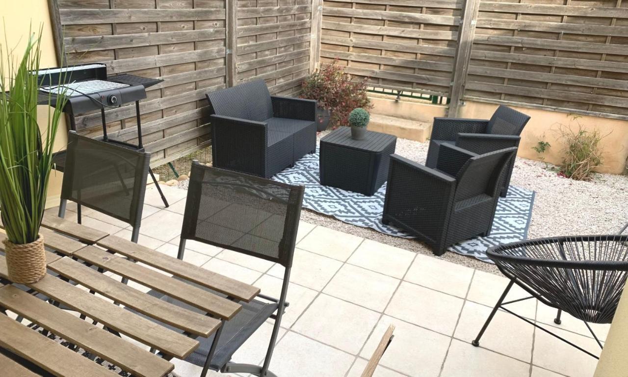Maison T4 -Jardin+ Parking+ Clim -Proche Remparts Aigues-Mortes Eksteriør bilde